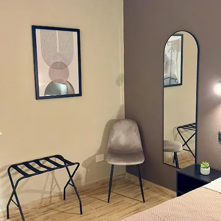 Deluxe Twenty Four Centro Apartment *